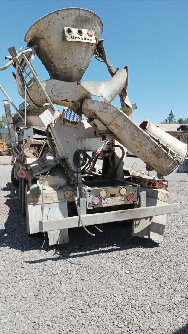 VIDRIO Mack GU 2008  USADO  EN DESARME